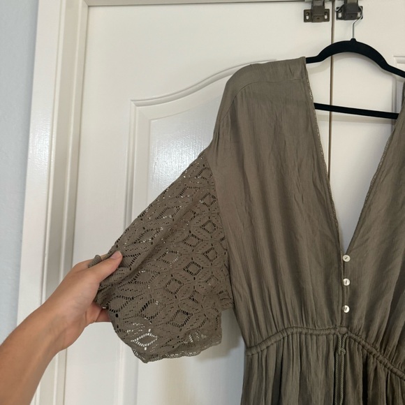 Free People Angela Lace Embroidered Wide Ruffled Leg Cargo Green Jumpsuit Size L - Picture 2 of 7